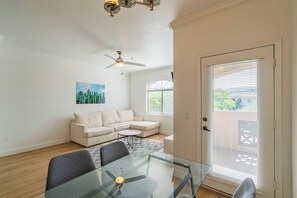 Apartment | Living area - San Portella (Tempe)