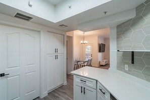 Apartment | Interior - San Portella (Tempe)