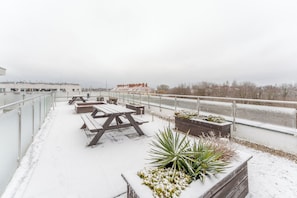 Outdoor dining - Wielkopolska Cozy Apartment (Kołobrzeg)