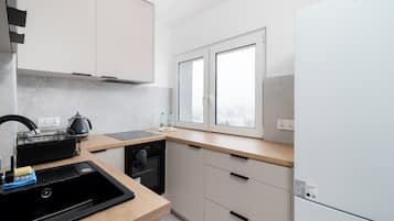 Kühlschrank, Ofen, Herdplatte