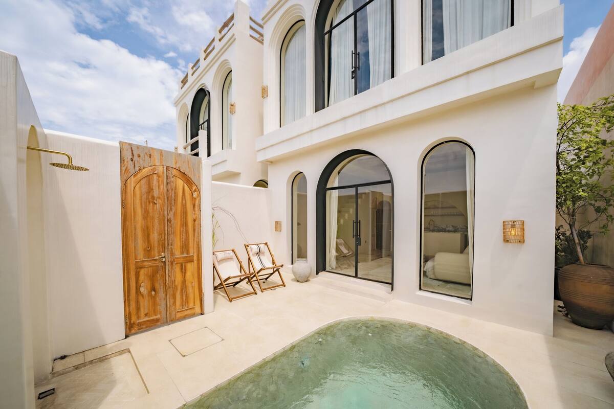 Villa de lujo, 2 habitaciones, patio, vista a la alberca | Sábanas de algodón egipcio y ropa de cama de alta calidad