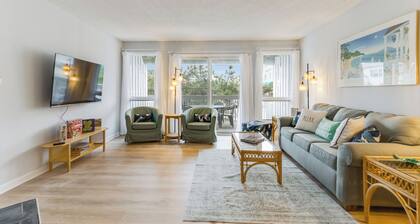 15B Clayton- Remodeled Ocean Block Townhome in Dewey Beach – Pet Friendly!