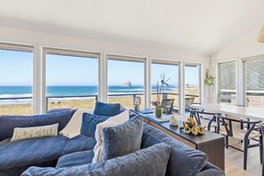 Smart TV, fireplace - Pacific Perch-Lux, 4 bed, oceanfront with huge views. (Pacific City)
