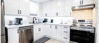 Luxurious Modern Suite in Alliston