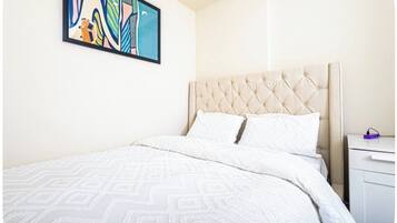 Fer et planche Ă repasser, Wi-Fi gratuit, draps fournis