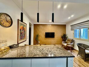 Interior - Helio Vacation Suite (Almazah)