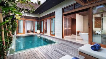 Kolam renang outdoor