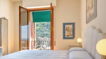 1 bedroom, iron/ironing board, free WiFi