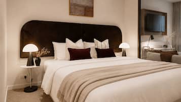 Hochwertige Bettwaren, Pillowtop-Betten, Zimmersafe, Schreibtisch