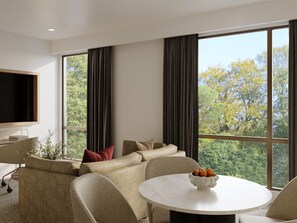 50-inch Smart TV with digital channels, Netflix, streaming services