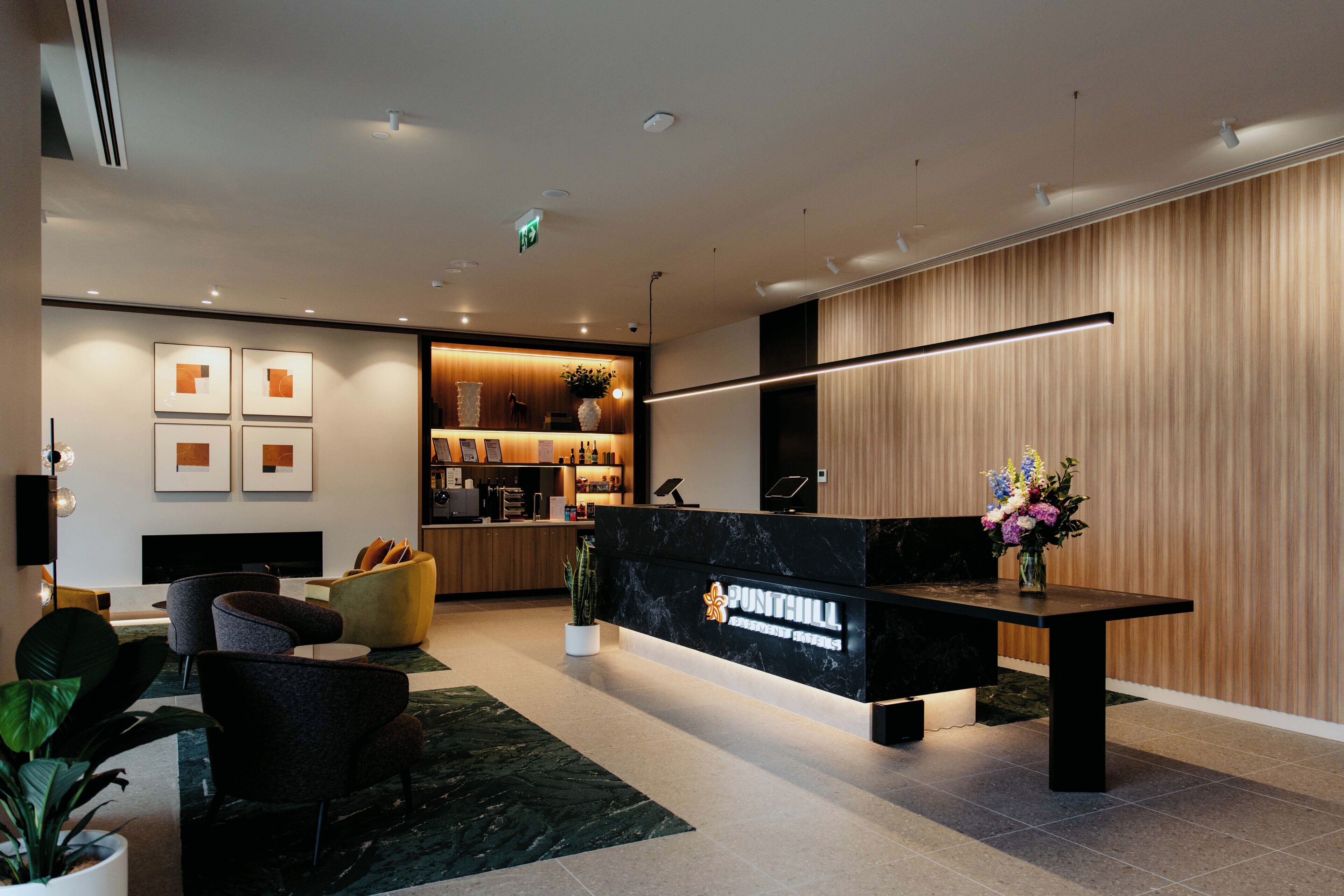 Concierge desk