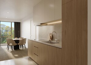 One Bedroom Apartment | Cuisine privée | Réfrigérateur grande capacité avec congélateur, four à micro-ondes