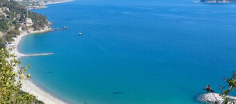 Beautiful apartment in Marina di Andora with WiFi