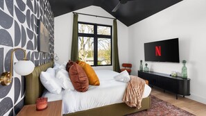 6 chambres, fer et planche à repasser, Wi-Fi, draps fournis