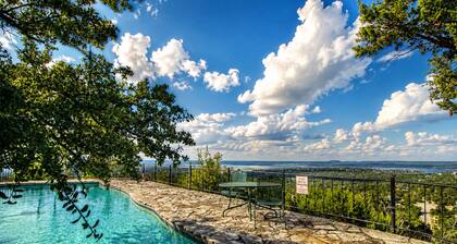 Spacious home with Canyon Lake views and a private pool