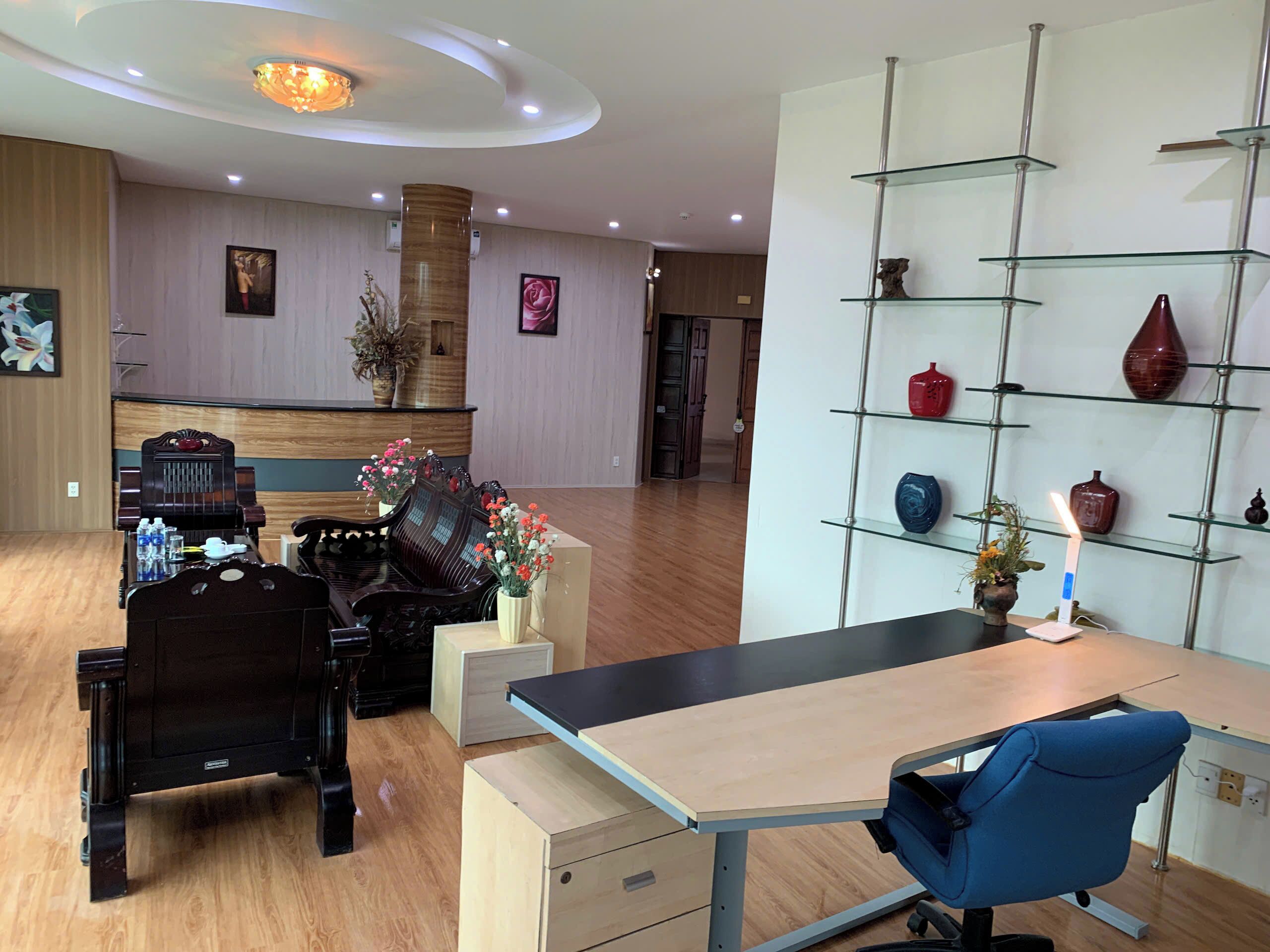 Presidential Single Room | Lobby