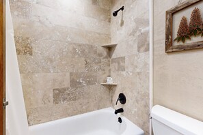 Shower, towels - Lovely Canyon Lake Getaway | Fireplace, Deck & Balcony | Near Canyon Beach (Canyon Lake)