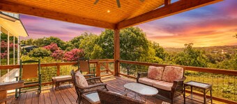 Lakeside Serenity with Private Waterfront Access on Canyon Lake