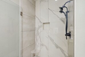 Shower, towels - Premier brand new build penthouse condo on the Guadalupe River near Gruene (New Braunfels)