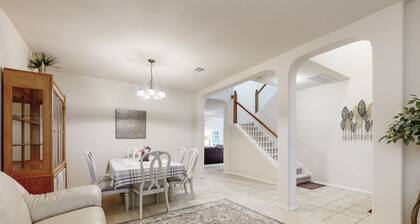 2-story house with back patio, grill, streaming, washer/dryer, & 2 living areas