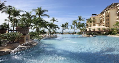 Special Discount - March 11–18
Oceanfront Presidential PH 3BR Villa La Estancia