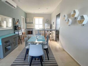 Dining - 2BR Condo - Dream Lagoons Cancun - Pools (Cancún)