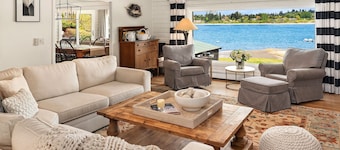 Experience Waterfront Luxury on the Burton Peninsula, Vashon Island
