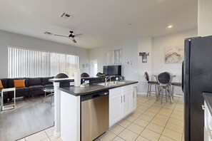 Interior - Deluxe family home with game room, private pool spa, near Disney World - dogs OK (Davenport)