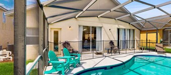 Home in gated community w/private heated pool, air hockey, tennis, clubhouse