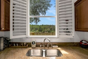 Interior - Townhouse near Disney with pool, lazy river, game room, gym, hot tub, volleyball (Davenport)