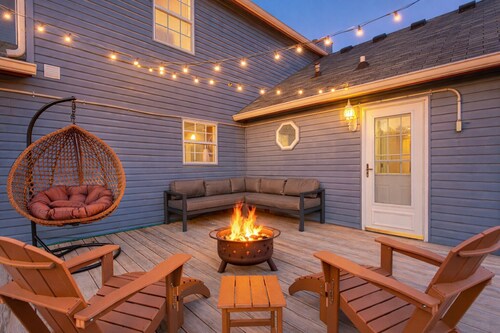 Luxury Greenwood-Pool-Hot Tub-Game Room-Sleeps14