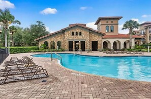 Pool - Dog-friendly condo on ground floor with fast WiFi, shared pool, hot tub, & W/D (Davenport)