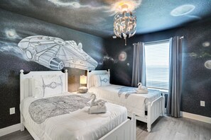 6 Schlafzimmer, Bügeleisen/Bügelbrett, Reisekinderbett, kostenloses WLAN