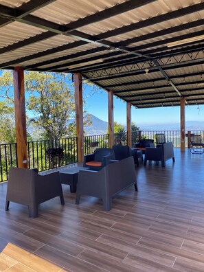 Family Cottage, City View | Terrace/patio