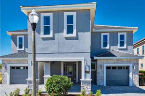 Exterior - Stunning Home with Private Pool/Pool Spa, Golf Course View, & Home Theater (Kissimmee)