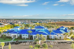 Exterior - Charming townhome with private pool, lanai, & washer/dryer (Davenport)
