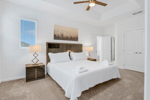 6 bedrooms, iron/ironing board, free WiFi, bed sheets - Dog-friendly home with a heated pool, pool spa, in-home theater, lanai, & patio (Kissimmee)