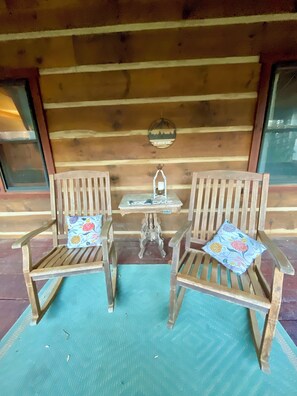Property grounds - Log Cabin Mountain Retreat,  2-bedroom cabin in Mills River North Carolina (Horse Shoe)