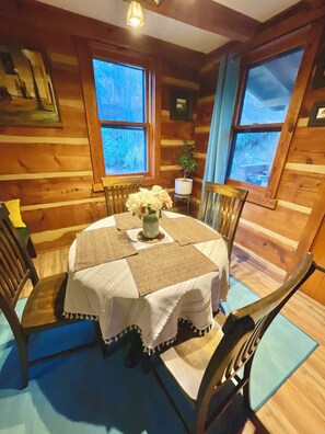 Dining - Log Cabin Mountain Retreat,  2-bedroom cabin in Mills River North Carolina (Horse Shoe)