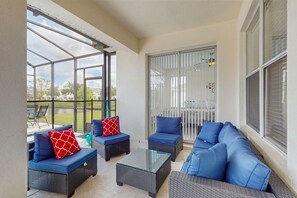 TV, table football, ping pong - Water view retreat with lanai, heated pool, pool spa, game room, & AC (Kissimmee)
