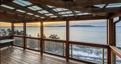 2 bedroom awesome home in Vanvikan