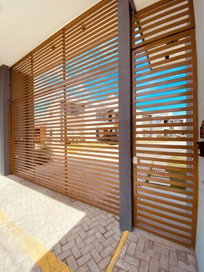 Exterior detail - Brand New Apartment | 6 Minutes from Axé Moi and Next to Bars and Restaurants (Porto Seguro)