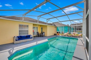 Beheizter Pool
