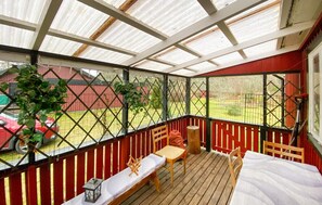 Outdoor dining - 2 bedroom cozy home in Alsterbro (Alsterbro)