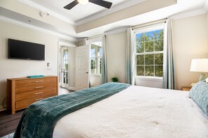 3 bedrooms, desk, iron/ironing board, free WiFi - Spacious and Inviting Getaway Condo Close to Disney and Universal (Kissimmee)