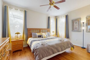 4 Schlafzimmer, Bügeleisen/Bügelbrett, kostenloses WLAN, Bettwäsche