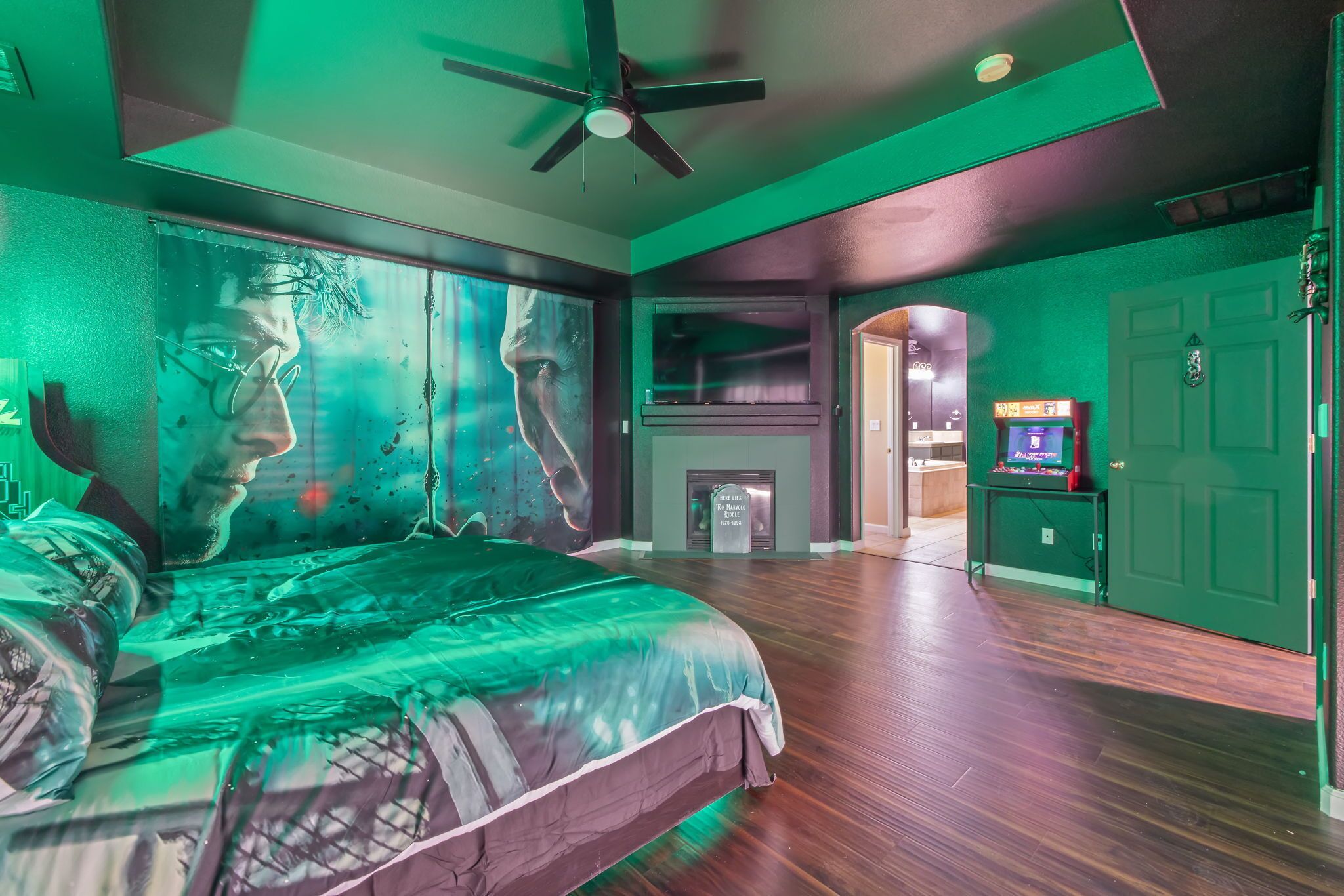 Strykejern/-brett, wi-fi og sengetøy