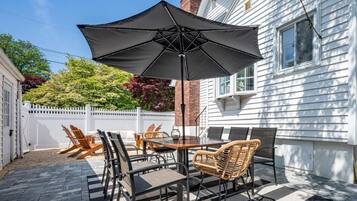 House, Patio, Garden View | Outdoor dining