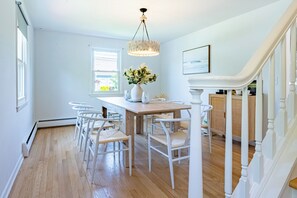 Dining - Cozy Cottage with Fire Pit  (Fairfield)