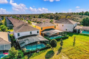 Exterior - Modern Family Home - Private Pool, Lanai, WiFi, Central AC & Washer-Dryer (Davenport)